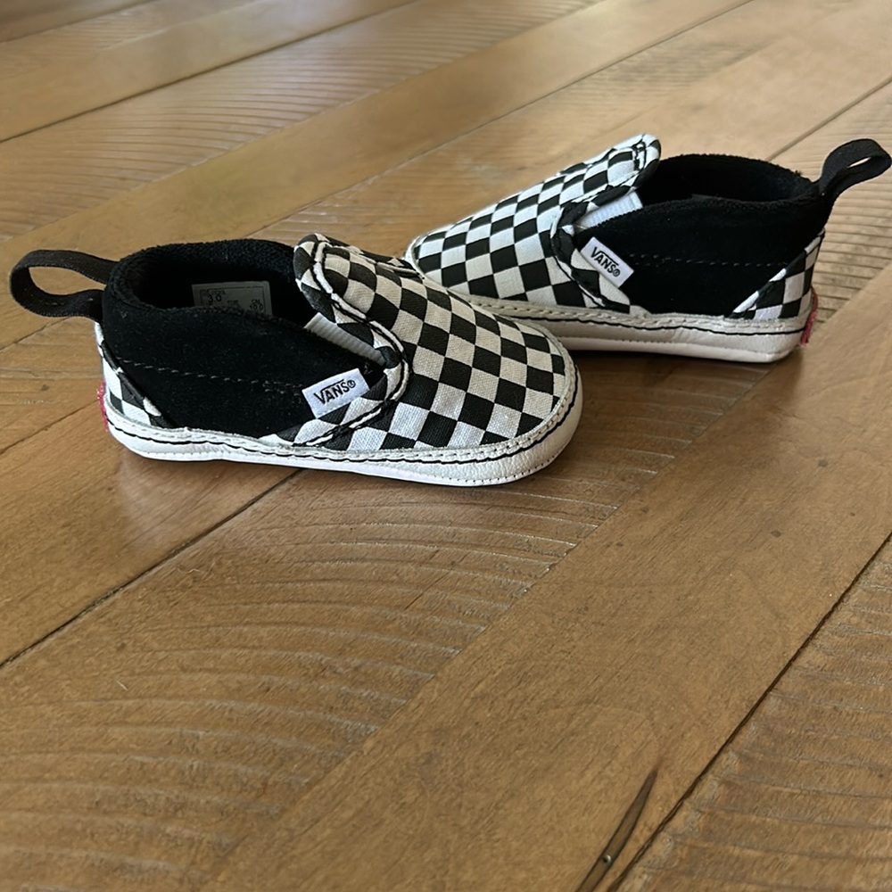 VANS Infant Slip-On V Checkerboard Crib Shoe